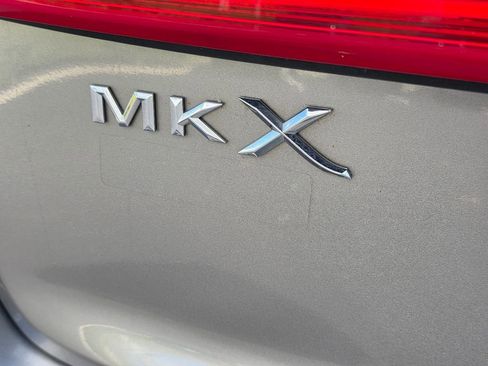 Used 2016 Lincoln MKX Reserve w/ Climate Package image 7