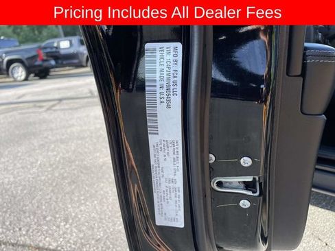 Used 2022 Jeep Cherokee Latitude Lux AWD/4WD image 36