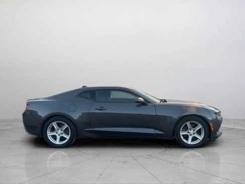 Used 2016 Chevrolet Camaro LT image 8