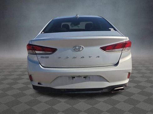 Used 2018 Hyundai Sonata SEL FWD image 4