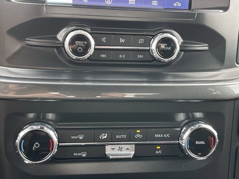 Used 2022 Ford F150 XLT w/ Equipment Group 301A Mid image 20