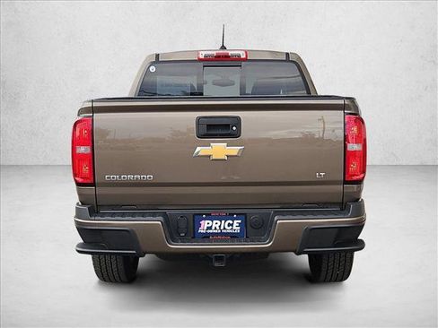 Used 2016 Chevrolet Colorado LT w/ LT Convenience Package AWD/4WD image 7