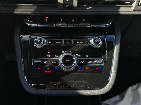 Certified 2021 Lincoln Corsair AWD w/ Equipment Group 101A image 36