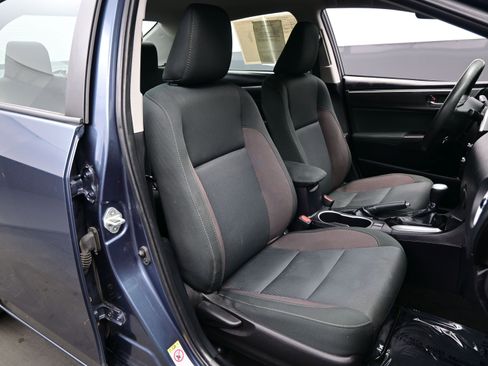 Used 2019 Toyota Corolla LE image 13