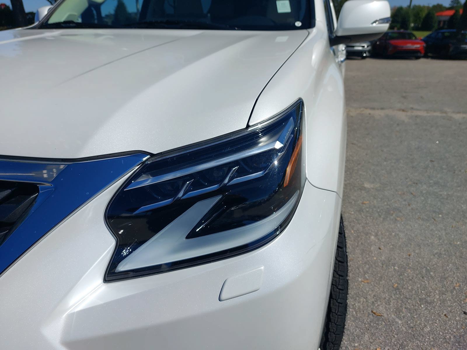 Used 2023 Lexus GX 460 Premium w/ Premium Plus Package AWD/4WD image 32