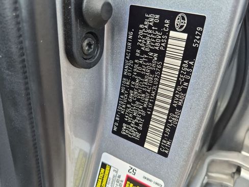 Used 2020 Toyota Camry XLE FWD image 33