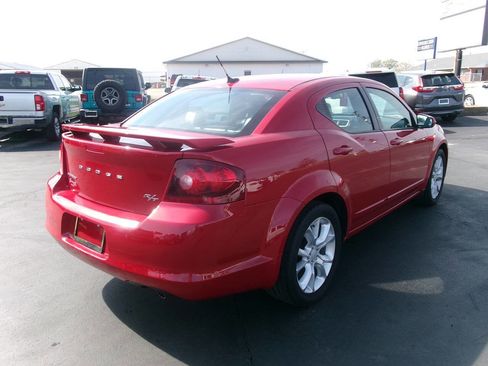 Used 2014 Dodge Avenger R/T image 6