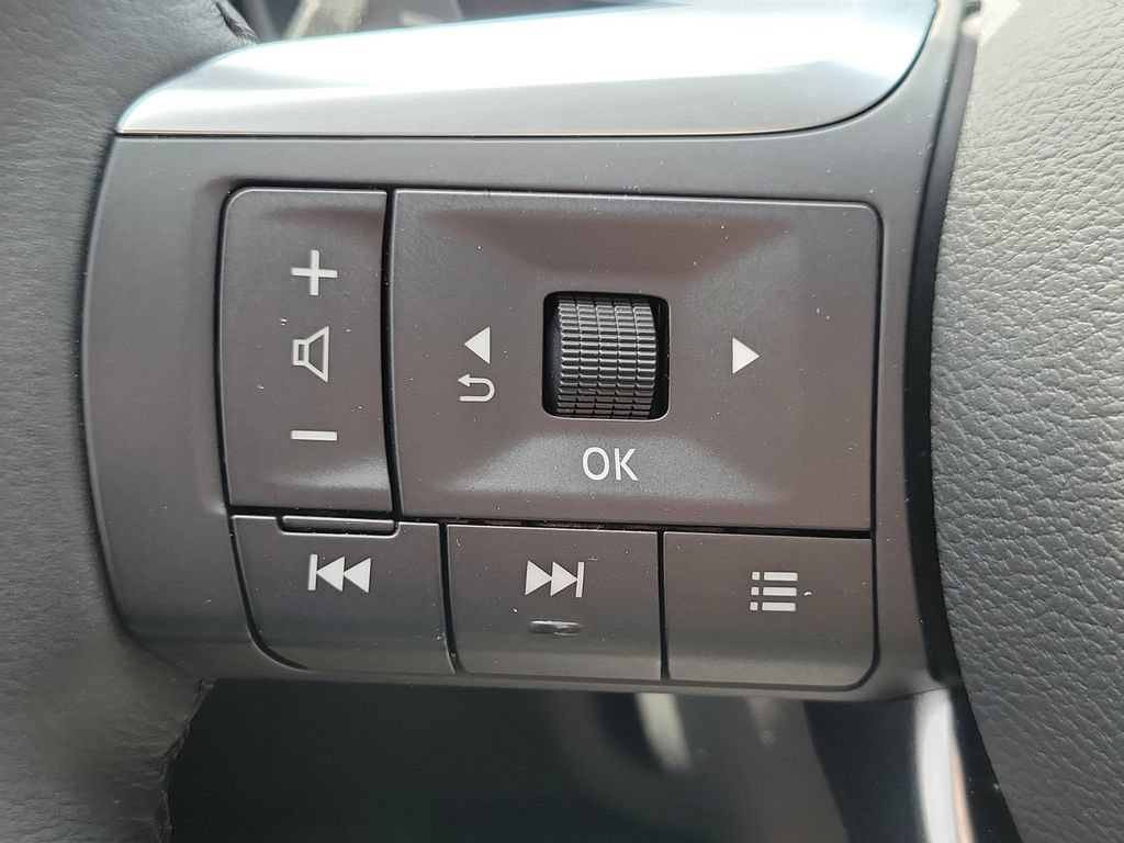 Used 2025 INFINITI QX60 Pure FWD image 15