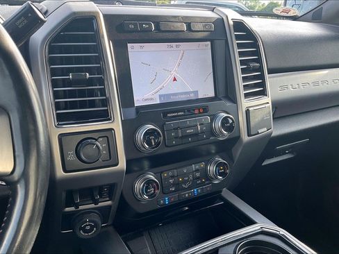 Used 2020 Ford F250 Platinum AWD/4WD image 6