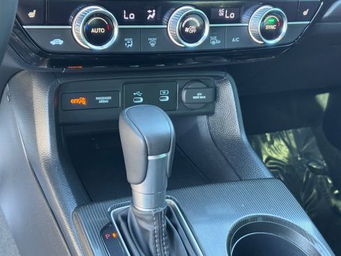 Used 2025 Honda Civic Sport image 27