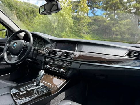Used 2014 BMW 535i xDrive Sedan AWD/4WD image 22