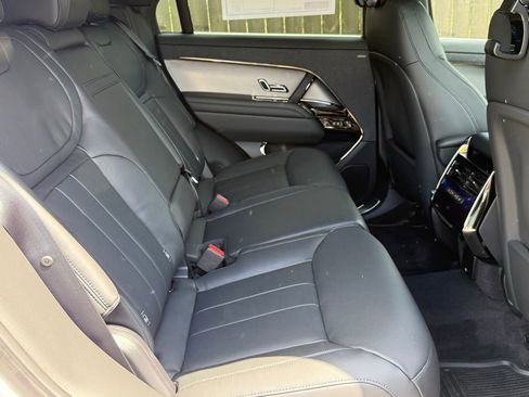 New 2026 Land Rover Range Rover Sport Dynamic SE AWD/4WD image 30