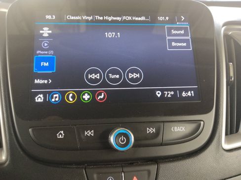 Used 2025 Chevrolet Malibu LT FWD image 25