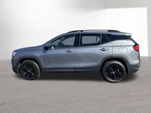 Used 2020 GMC Terrain SLE w/ Driver Convenience Package FWD image 15