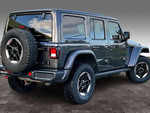 Used 2018 Jeep Wrangler Unlimited Rubicon AWD/4WD image 14