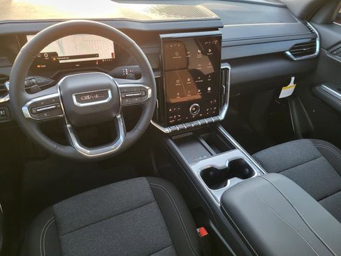 New 2026 GMC Acadia Elevation FWD image 5