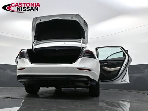 Used 2024 Honda Accord Touring image 42