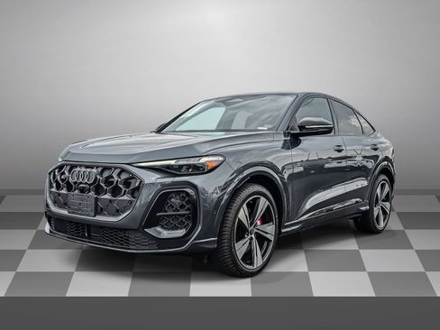 Used 2025 Audi SQ5 Prestige image 3
