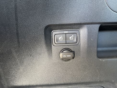 Used 2022 Kia Telluride EX w/ EX Premium Package image 35