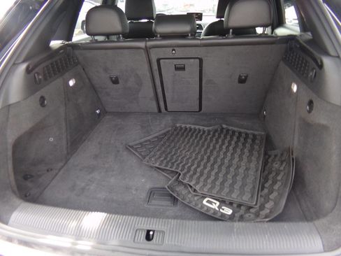 Used 2018 Audi Q3 2.0T Premium image 33