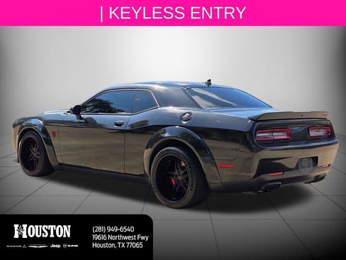 Used 2018 Dodge Challenger SRT Demon RWD image 6