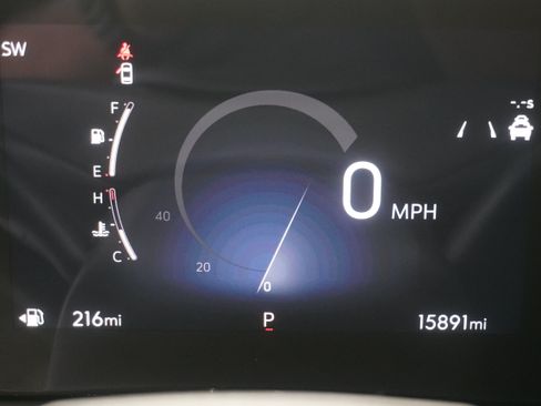 Used 2025 Buick Envista Sport Touring w/ Convenience I Package FWD image 17