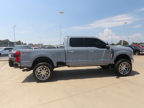 Used 2025 Ford F250 King Ranch w/ Chrome Package AWD/4WD image 11