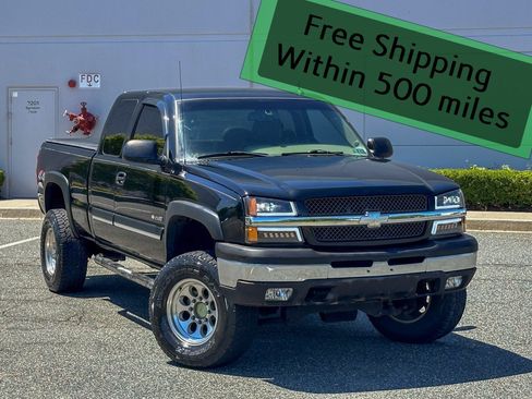 Used 2003 Chevrolet Silverado 2500 LT AWD/4WD image 2