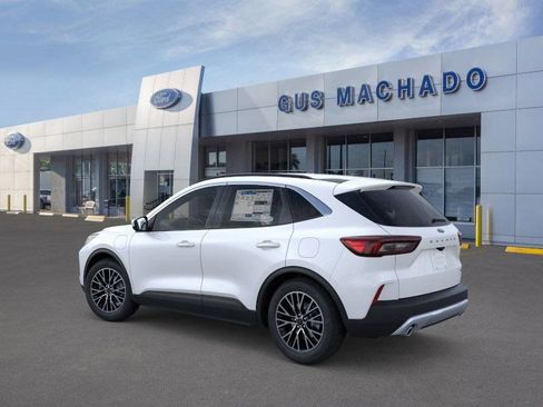 New 2025 Ford Escape SE image 6