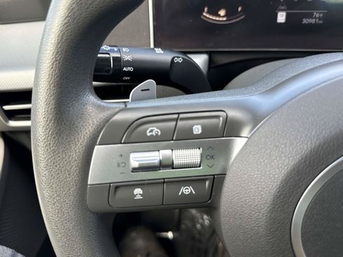 Used 2025 Hyundai Sonata SEL FWD image 23