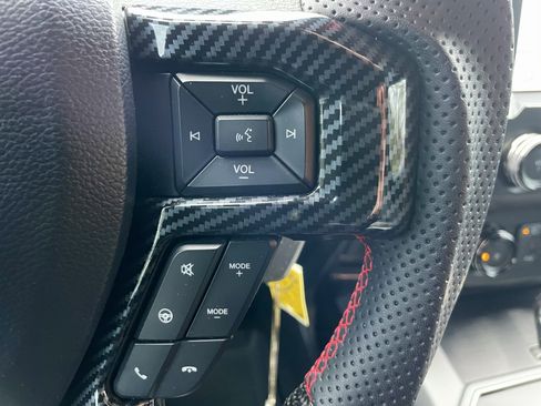 Used 2019 Ford F150 Raptor w/ Equipment Group 801A Mid image 21