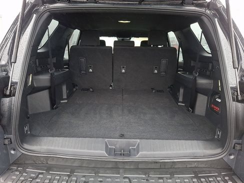 Certified 2025 Toyota 4Runner SR5 image 29