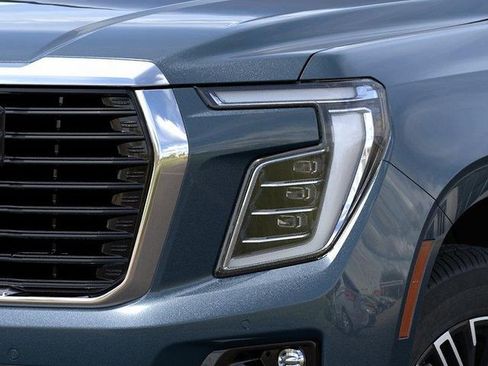 New 2026 GMC Yukon XL Elevation w/ Elevation Premium Package RWD image 10