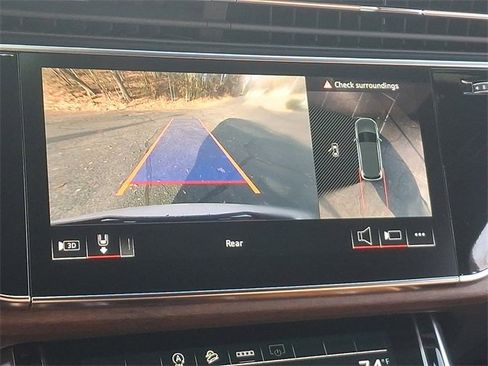 Used 2025 Audi Q7 3.0T Premium Plus image 18