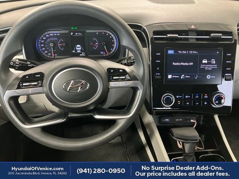 Used 2022 Hyundai Tucson SEL FWD image 3