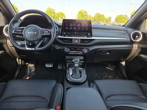 Used 2023 Kia Forte GT-Line w/ GT-Line Premium Package FWD image 18