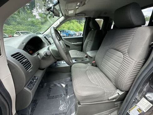 Used 2021 Nissan Frontier SV AWD/4WD image 16