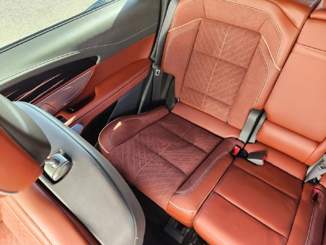 Certified 2024 Lincoln Nautilus Black Label AWD/4WD image 15