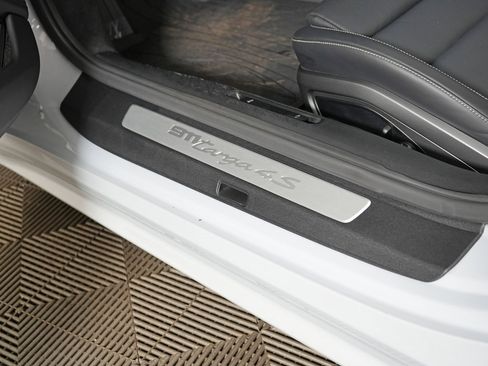 Used 2024 Porsche 911 Targa 4S image 24