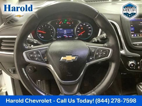 Used 2020 Chevrolet Equinox LT w/ Driver Convenience Package image 16