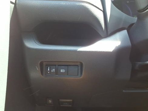 Certified 2024 Toyota RAV4 XLE AWD/4WD image 15