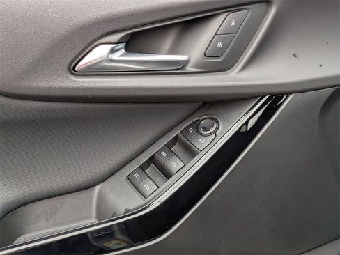 Used 2025 Chevrolet Equinox LT image 16