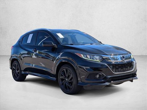 Used 2021 Honda HR-V Sport image 3