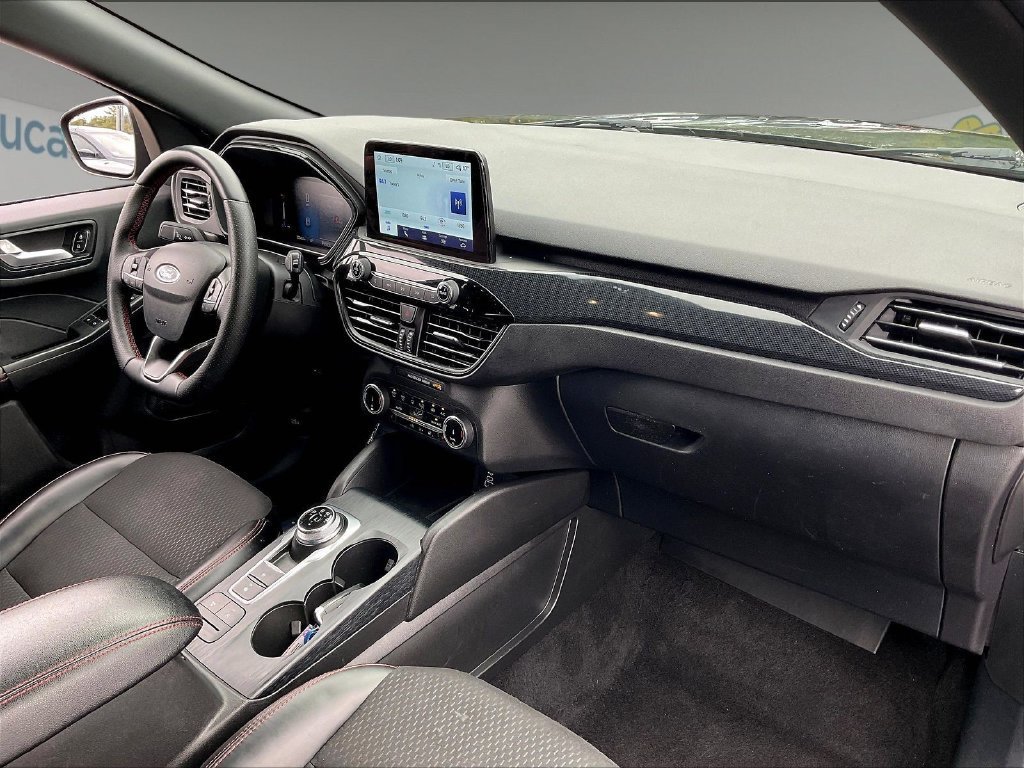 Used 2025 Ford Escape ST-Line Select AWD/4WD image 13