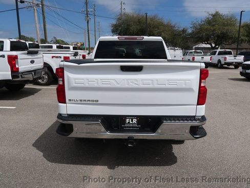Used 2022 Chevrolet Silverado 1500 W/T w/ WT Value Package image 4