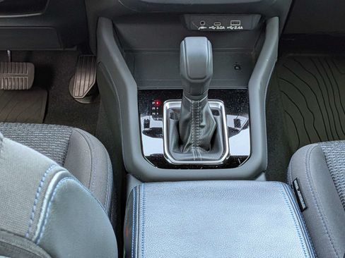 Certified 2025 Subaru Forester Premium AWD/4WD image 19