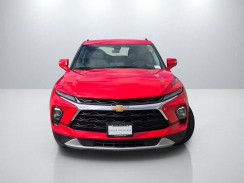 Used 2023 Chevrolet Blazer LT image 2