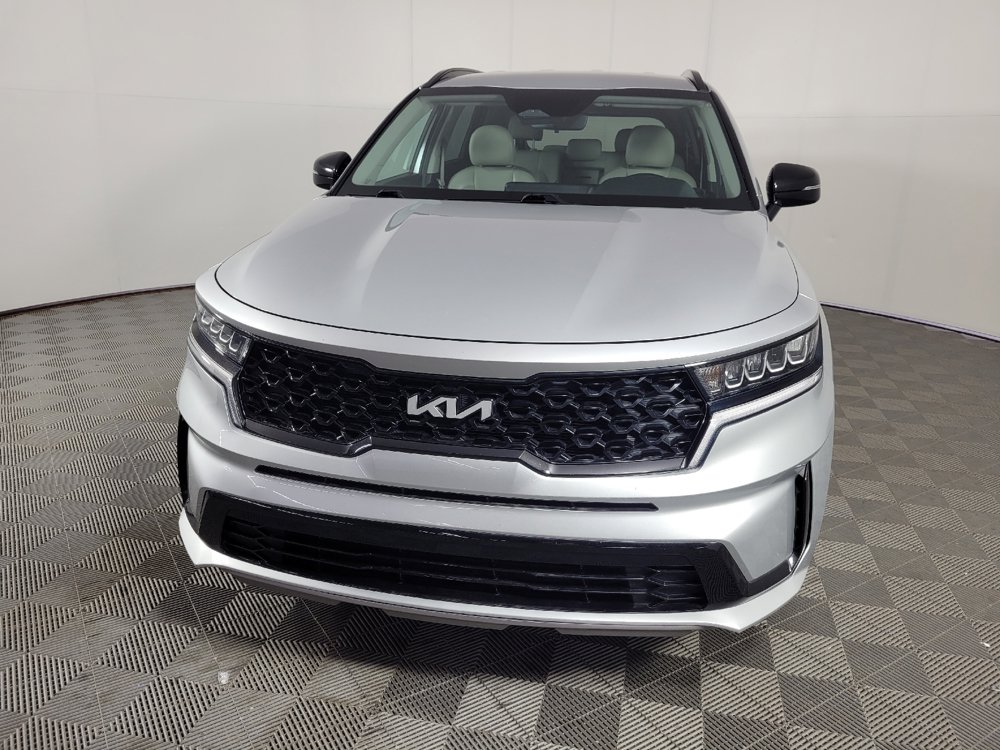 Used 2022 Kia Sorento S FWD image 15