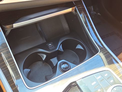 Certified 2024 BMW X5 xDrive40i w/ Premium Package image 38