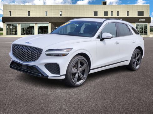 Used 2025 Genesis GV70 3.5T Sport w/ Sport Advanced Package image 7